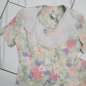 Pastel cottagecore vintage floral blouse with pearl buttons and sheer collar